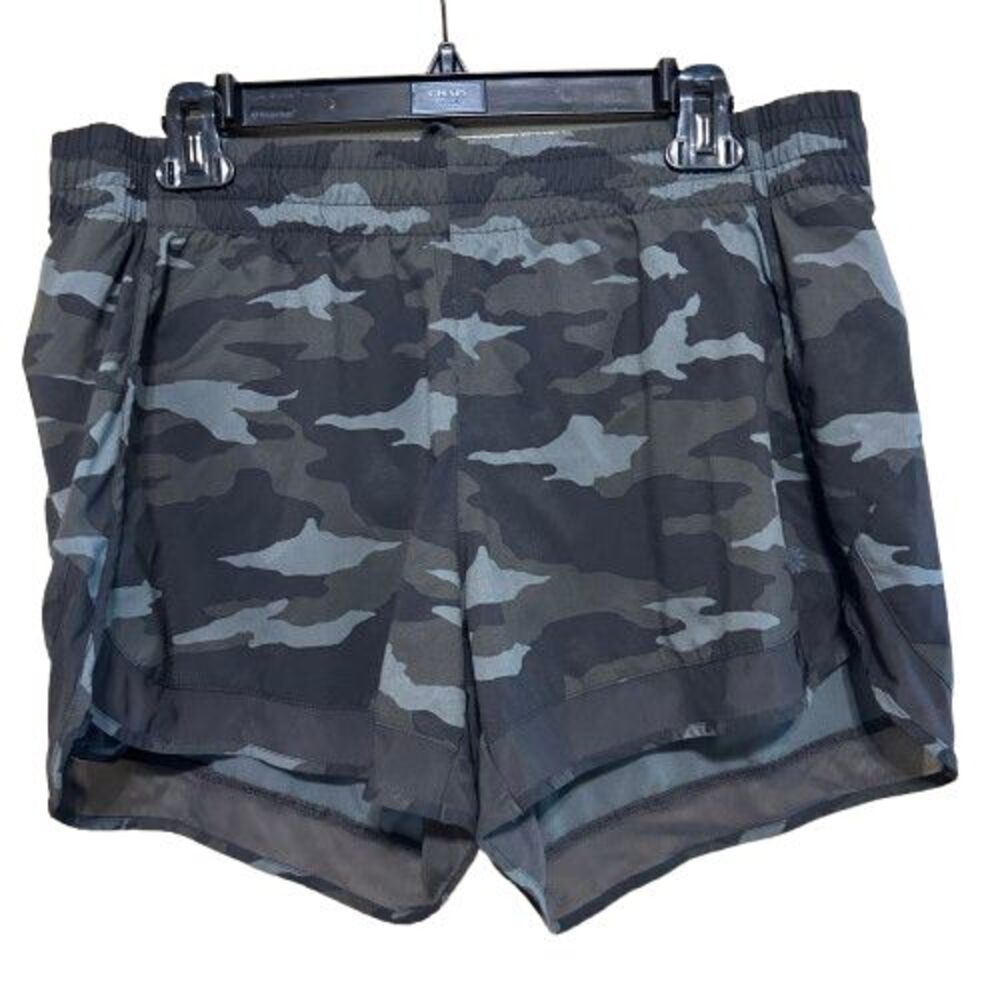 Athleta Printed Mesh Racer Run Short 4" Womens Large Green Camo Lined Athletic